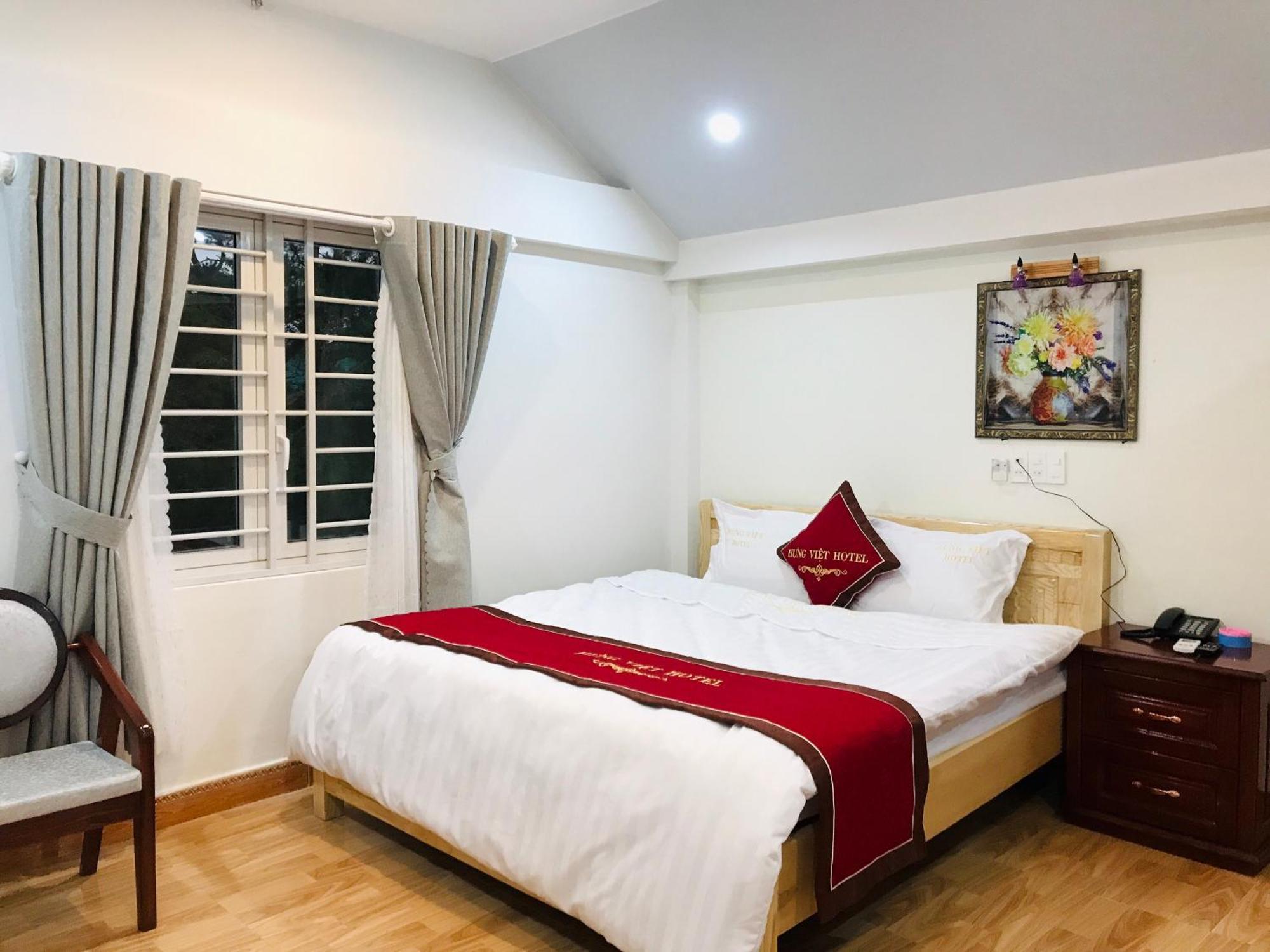 מלון Tỉnh Kontum Khach San Hung Viet מראה חיצוני תמונה